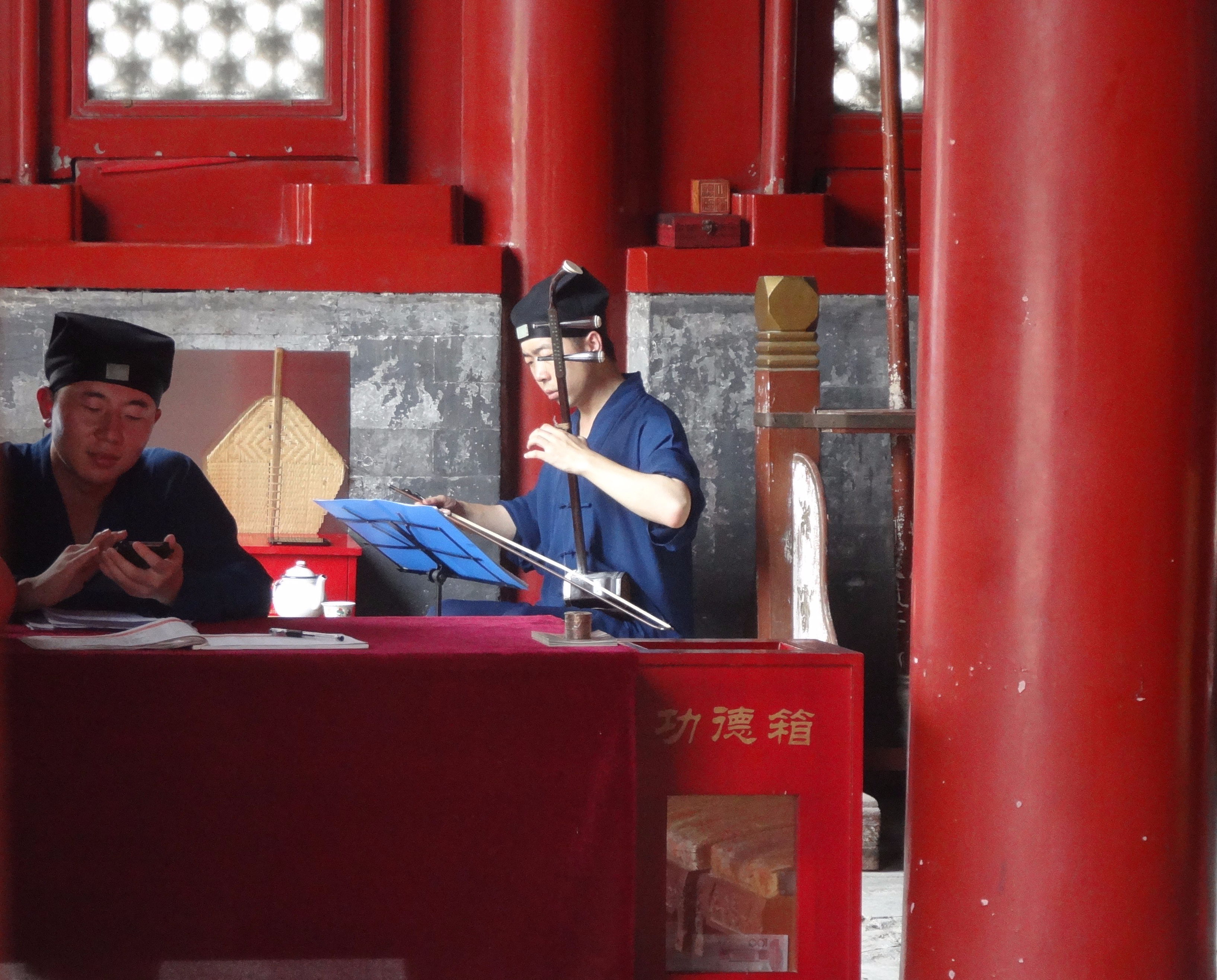 occupazioni alla Nuvola Bianca