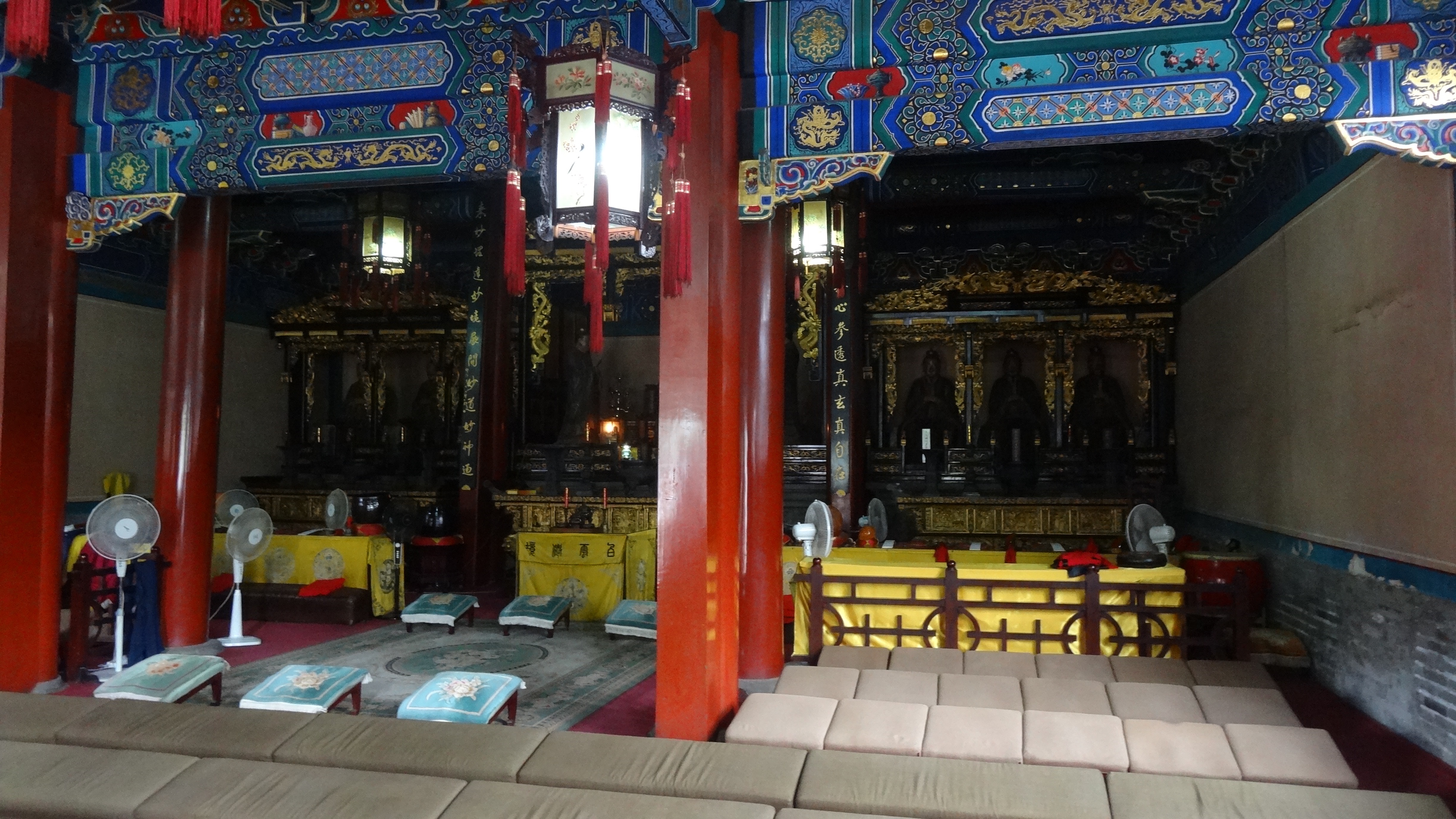 Sala preghiera del Bayun Si