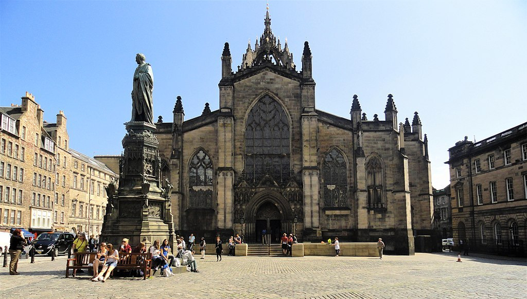 1024px-St_Giles'Cathedral_Edinburgh